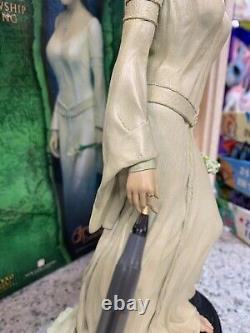 2002 Lord of The Rings Arwen Evenstar Sideshow Weta Statue withBox Hand damage