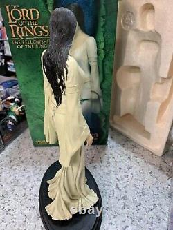 2002 Lord of The Rings Arwen Evenstar Sideshow Weta Statue withBox Hand damage