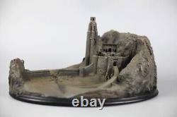 AnimeThe Lord of the Rings Helm's Deep Statue Figure Resin Model Toys Pendants