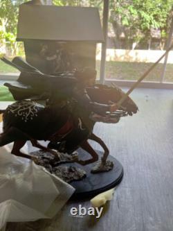 Aragorn at the Black Gates Lord of the Rings Polystone Statue Sideshow Weta IOB