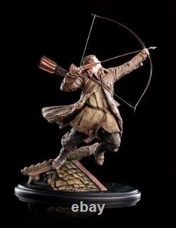 BARD The Bowman Weta The Hobbit Lord of the Rings Statue
