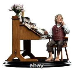 Bilbo Baggins at Desk Statue 16 Lord of the Rings Weta