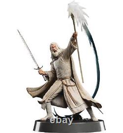 Figures Of Fandom Lotr Gandalf The White Pvc Statue