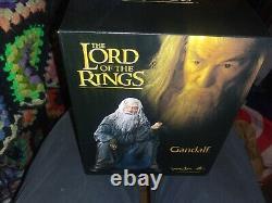 Gandalf Statue Sitting with Pipe Weta Hobbit 1/6 Scale Lord Of The Rings NEW