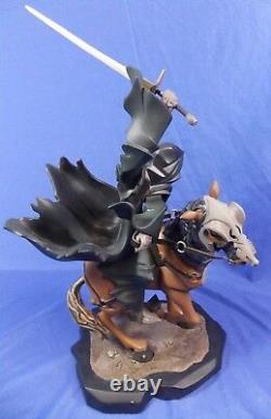 Gentle Giant Lord Of The Rings Ringwraith On Horse Animaquette Statue #0965/1500