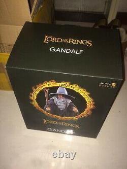 IRON STUDIOS Lord of the Rings 1/10 Gandalf Enchanter Resin Statue IN STOCK