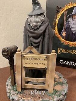 Iron Studios Lord of the Rings Gandalf 1/10 Scale Statue