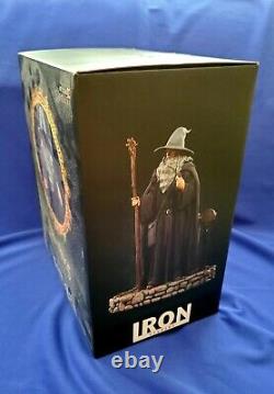 Iron Studios Lord of the Rings Gandalf Deluxe Art 1/10 Scale Statue Excellent