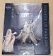 Lord Of The Rings Figures Of Fandom Gandalf The White Pvc Figure Weta