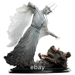 LORD OF THE RINGS The Witch King & Frodo at Weathertop 1/6 Polystone Statue Weta