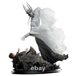 LORD OF THE RINGS The Witch King & Frodo at Weathertop 1/6 Polystone Statue Weta