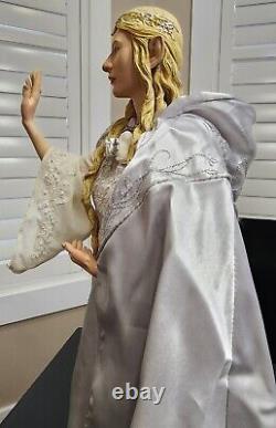 Lord Of The Rings 1/4 Galadriel Premium Format Figure Statue Sideshow 002/500