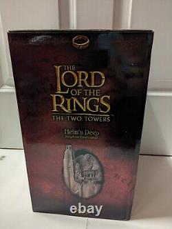 Lord Of The Rings Helms Deep Environment Statue WETA #2016/4000