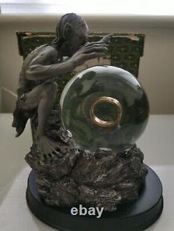 Lord Of The Rings MY PRECIOUS Gollum Smeagol Globe Statue Noble Collection