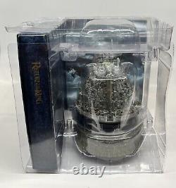 Lord Of The Rings Return Of The King 4 DVD Box Set Extended Edition with Statue