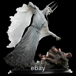 Lord Of The Rings THE WITCH-KING & FRODO Polystone Statue by Sideshow Weta