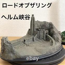 Lord Of The Rings Weta Helm'S Deep Statue