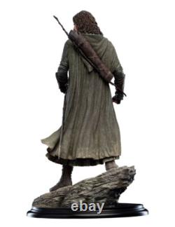 Lord of the Rings Aragorn Hunter of the Plains Classic Series 1/6 Statue by Weta