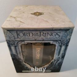 Lord of the Rings Argonas Statue Bookend Collector's Gift Set