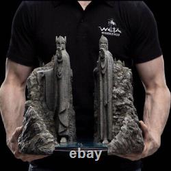 Lord of the Rings Argonath Statue WETA Hobbit Lord of the Rings