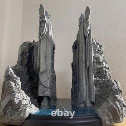 Lord of the Rings Argonath Statue WETA Hobbit Lord of the Rings