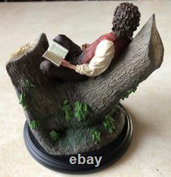 Lord of the Rings Frodo Baggins in Tree Mini Statue WETA No Box