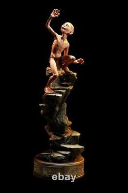 Lord of the Rings Gollum Premium Size Exclusive Sideshow Statue