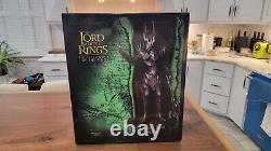 Lord of the Rings Sideshow WETA Dark Lord Sauron Statue 1506 / 9500 MINT
