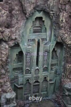 Lord of the Rings Surrounding El Boer Gushan Gate Statue Decoration Collectibles