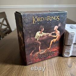 Lord of the Rings The Crack of Doom Frodo and Gollum Sideshow statue 603/1500