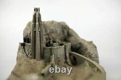 Lord of the Rings The Hobbit 2 Helm's Deep Scene Statue Toy Desktop Decoration