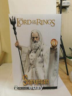 Lord of the rings Saruman Premium Format Sideshow Exclusive Statue 169/400