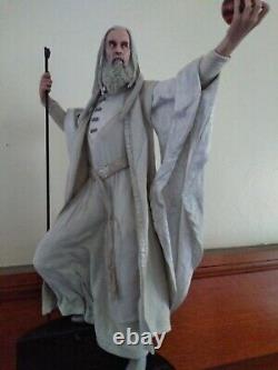 Lord of the rings Saruman Premium Format Sideshow statue. NIB Hobbit