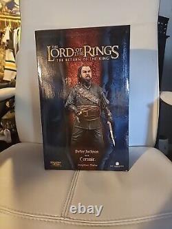 Mintsideshow Weta Lord Of The Rings Peter Jackson As A Corsair Statue #408/3500