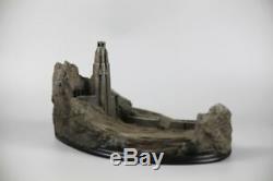 NEW Lord of the Rings Helm's Deep Full View Resin Statue Replica 11inch long