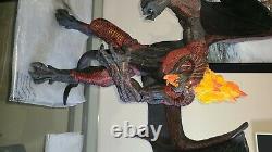Neca Balrog 25 1206/2400 Limited Edition Lord Of The Rings Figure/statue