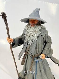 RARE Lord of The Rings Weta Workshop Gandalf The Grey Pilgrim 16 Scale Statue