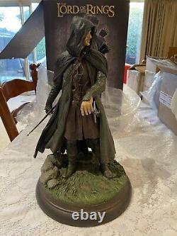 Sideshow Aragorn As Strider Statue (Limited Reg Edition #35/ 1000) 16 Scale