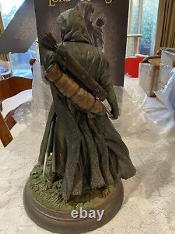 Sideshow Aragorn As Strider Statue (Limited Reg Edition #35/ 1000) 16 Scale