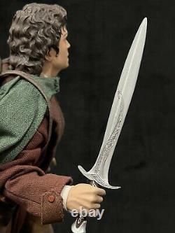 Sideshow LOTR Lord Rings'FRODO BAGGINS' Premium Format Statue! #0172 / 1000