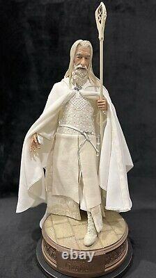 Sideshow LOTR Lord Rings'GANDALF The WHITE' EXCLUSIVE Premium Format Statue