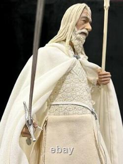 Sideshow LOTR Lord Rings'GANDALF The WHITE' EXCLUSIVE Premium Format Statue