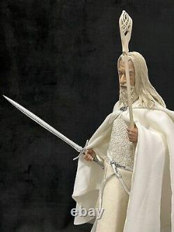 Sideshow LOTR Lord Rings'GANDALF The WHITE' EXCLUSIVE Premium Format Statue