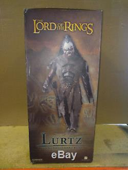 Sideshow The Lord of the Rings Lurtz Premium Format Figure Exclusive