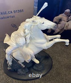 Sideshow Weta LOTR Lord of the Rings Gandalf on Shadowfax Statue