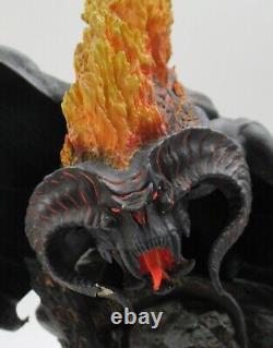 Sideshow Weta Lord Of The Rings Balrog Flame Of Udun Polystone Statue