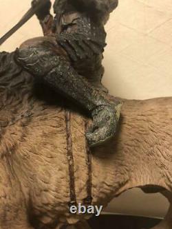 Sideshow Weta Lord Of The Rings Gothmog With Warg Lotr Statue