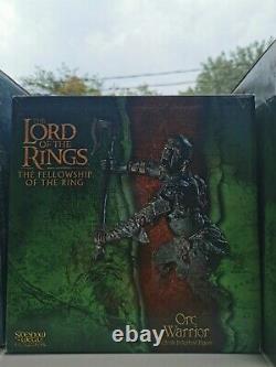 Sideshow Weta Lord Of The Rings Orc Warrior Lotr Statue