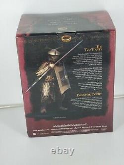 Sideshow Weta Lord Of The Rings Two Towers Easterling Soldier 1/6 Scale Statue