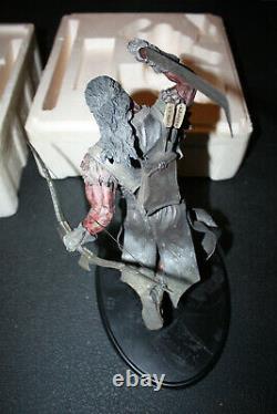 Sideshow Weta Lord Of The Rings Uruk-hai Scout Swordsman Statue Sold Out